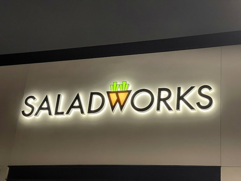 saladworks light up dimensional letters on building